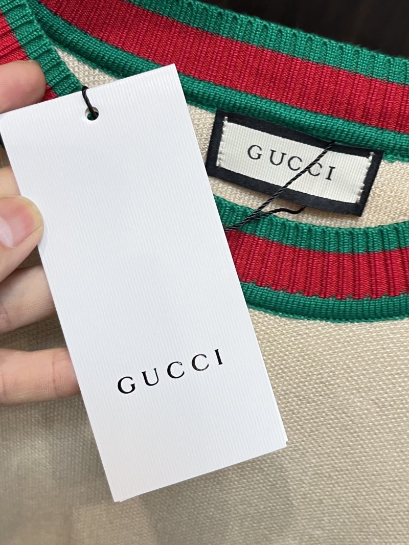 Gucci Sweaters